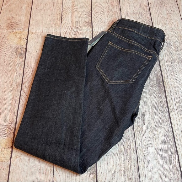 Old Navy “The Diva” Skinny Jeans - Size 6 - NWT - Picture 1 of 5